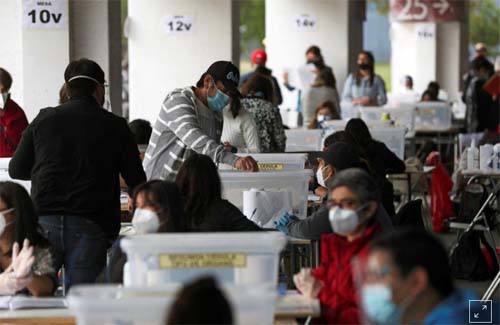 Urnas abrem no Chile para plebiscito histórico que pode levar à nova Constituição