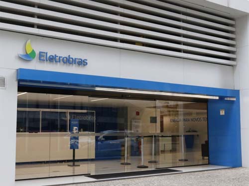 Eletrobras lucra R$ 893 milhões no quarto trimestre de 2023