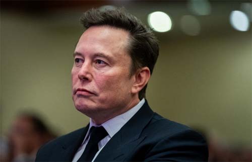 Investidores da Tesla aprovaram pacote de recompensas que aumenta o controle de Musk na companhia