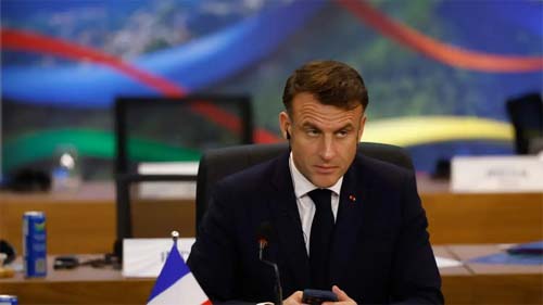 Macron mantém Lecornu no comando do governo após crise política de quatro dias