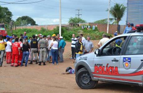 Emboscada deixa quatro vítimas em Santana do Ipanema; dois morreram e outros foram socorridos