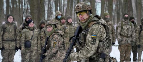 Ucrânia declara estado de emergência