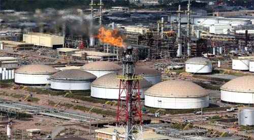 Empresas envolvidas na Lava Jato vencem licitação bilionária da Petrobras