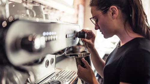 Canadá quer atrair 1,4 milhão de imigrantes para ocupar vagas de trabalho