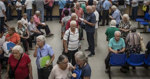 Aumento Súbito nas Pesquisas por Empréstimos no INSS Após Reajuste de Benefícios