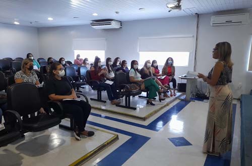 Encontro de ouvidores debate estratégias de atuação da área nos serviços contratualizados pelo SUS