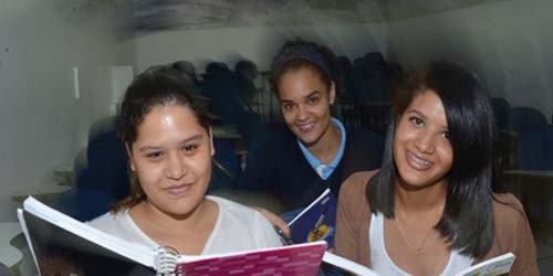 Estudantes se preparam para o Enem; exame tem 8,7 milhões de inscritos