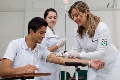 Alagoas terá repasse de R$16,2 milhões para garantir pagamento do piso da enfermagem