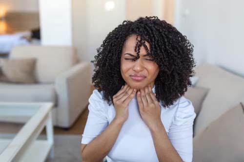 Associação Brasileira de Otorrinolaringologia alerta sobre riscos de engasgo com espinhas de peixe