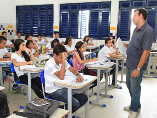 Escolas da rede pública estadual começam a pré-matrícula nesta segunda