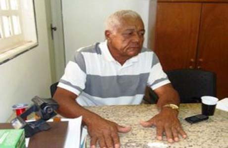 Justiça afasta, mais uma vez, prefeito de São Luís do Quitunde