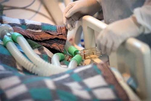 Em um ano, 12% dos pacientes internados em UTI do HC em SP foram parar lá devido a erros hospitalares, aponta pesquisa