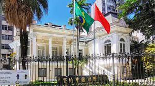 Chega ao Brasil a 1º escola chinesa: uma história sobre excelência, superação e soft power