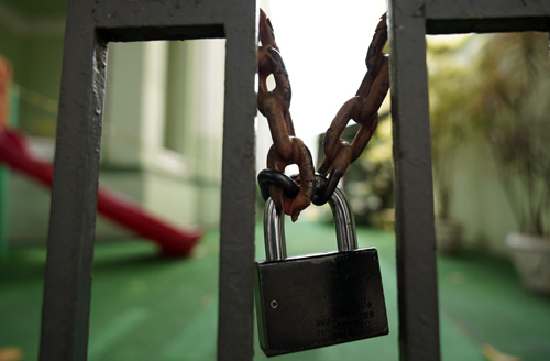 Escolas fechadas poderão afetar leitura de 7 em cada 10 estudantes do Brasil, diz Banco Mundial