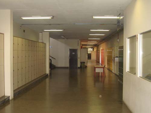 Reprovar todos os alunos, aprová-los automaticamente ou discutir cada caso? Veja as alternativas das escolas no ano de pandemia