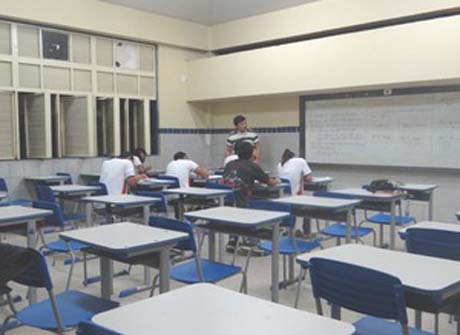 Matrículas na rede pública de AL começam na segunda-feira
