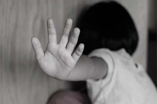 Homem é detido após invasão a residência e suspeita de abuso sexual infantil