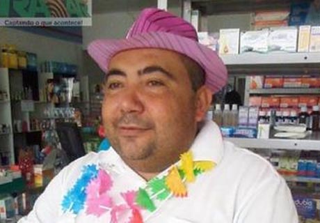 Farmacêutico é preso acusado de estuprar as filhas em Delmiro Gouveia