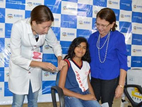 Sesau alerta sobre necessidade de completar o esquema vacinal para evitar o HPV