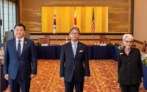 EUA, Japão e Coreia do Sul enviam mensagem clara à Coreia do Norte, diz vice-secretária norte-americana