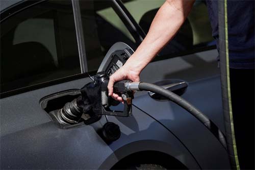 Preços de gasolina e alimentos impulsionam inflação dos EUA em maio  