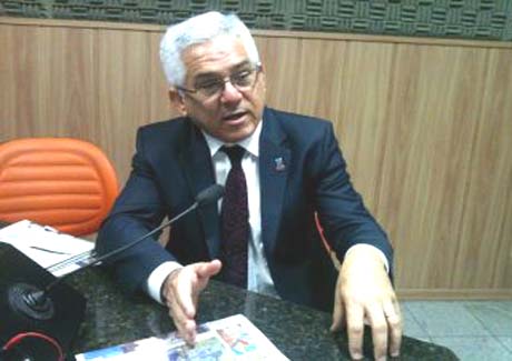 Ufal fará concurso para preenchimento de 754 vagas para o HU