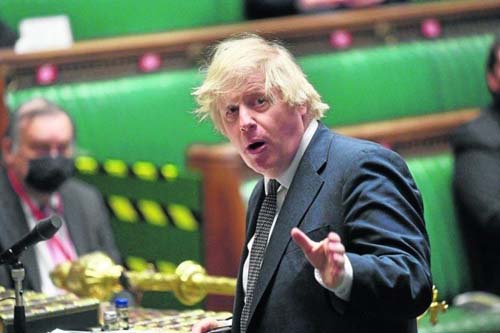 Terceira onda leva Europa a restringir exportação de vacinas