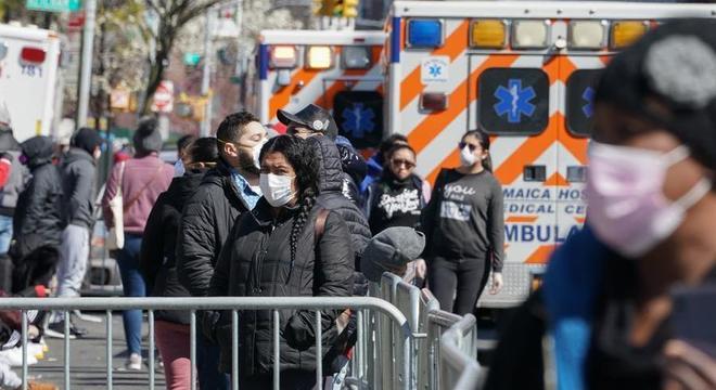 Estados Unidos superam 4 milhões de casos confirmados de covid-19