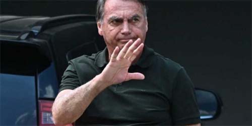 Advogados de Bolsonaro solicitam autorização para cirurgia e mudança para prisão domiciliar humanitária