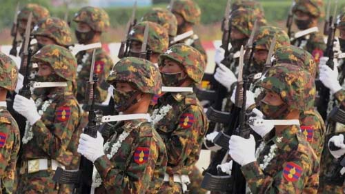 Junta militar matou quase três mil desde o golpe em Mianmar, sendo mais de 360 mulheres