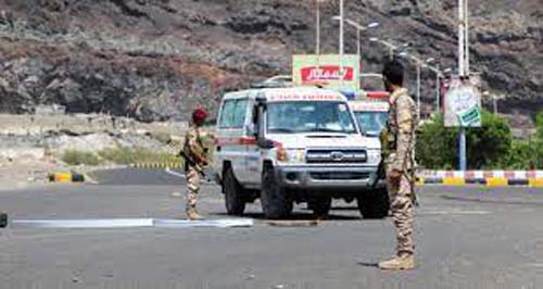 Explosão de carro-bomba atinge comboio do governador de Áden no Iêmen, segundo relatos