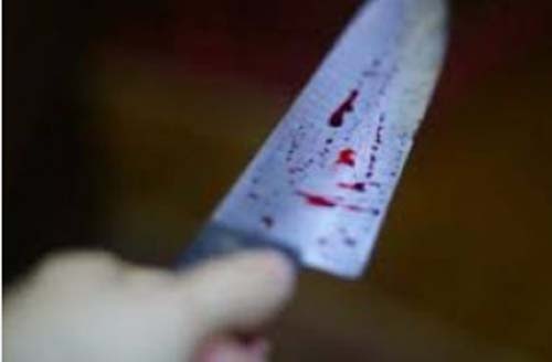 Homem esfaqueia mãe e irmã durante discussão e acaba preso pela PM