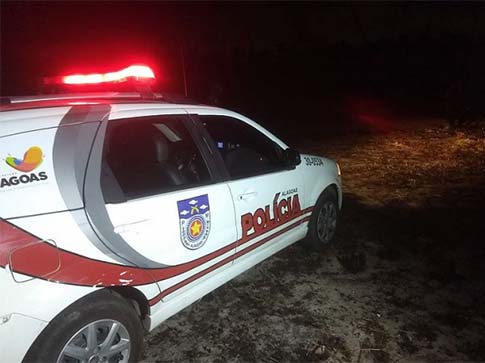 Família entrega à polícia homem que havia praticado furto na Pindorama