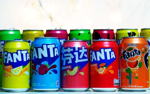 A história obscura da Fanta: origem alemã durante o período nazista e seu impacto atual