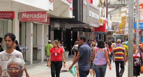Lojas do Centro funcionarão em horário especial no feriado