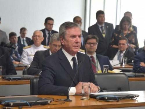 Collor defende proteção social para PMs e Corpo de Bombeiros