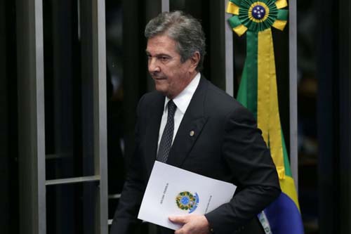 Ex-presidente e atual senador, Collor é alvo de ação da PF sobre irregularidades no Ibama