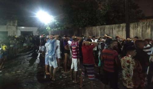 Polícia encontra drogas e encerra festa com 300 pessoas