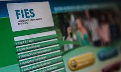 MEC divulga número de vagas para o FIES em 2022