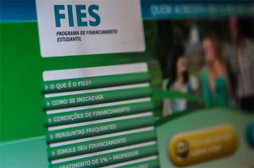 MEC renegocia contratos do Fies firmados após 2018 para reduzir dívida de R$ 116 bilhões