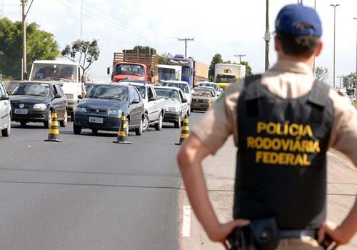 Cinquentinhas: PRF aperta fiscalização nas rodovias alagoanas