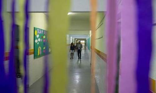 Entenda como funciona o FNDE, fundo para melhorias da educação, e como o MEC consegue usá-lo para fins políticos