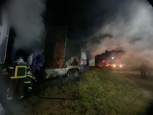 Carro de circo pega fogo no município do Agreste de Alagoas