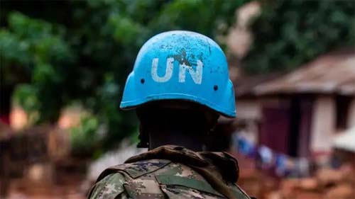 Forças de paz da ONU encontram valas comuns com quase 50 corpos na RD Congo