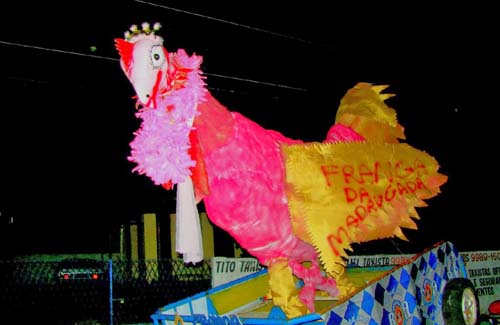 Bloco 'A Franga da Madrugada' abriu o Carnaval de União 2014 com muita irreverência e em clima de paz