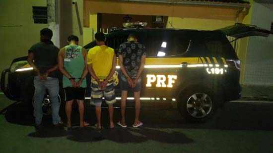 PRF recaptura dois fugitivos do CISP de Ouro Branco e prende mais 2 por ajudarem na fuga