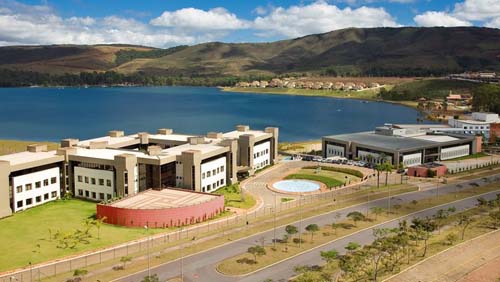 Fundação Dom Cabral: pós-graduação em constante evolução com o mercado