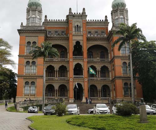 Covid-19 causa aumento de síndrome respiratória grave em 7 estados