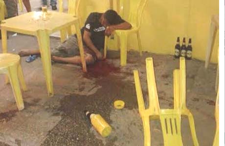 Garçom é assassinado enquanto bebia dentro de um Bar de Arapiraca