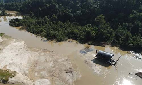Morte, invasão e fome: o garimpo ilegal nas terras yanomamis